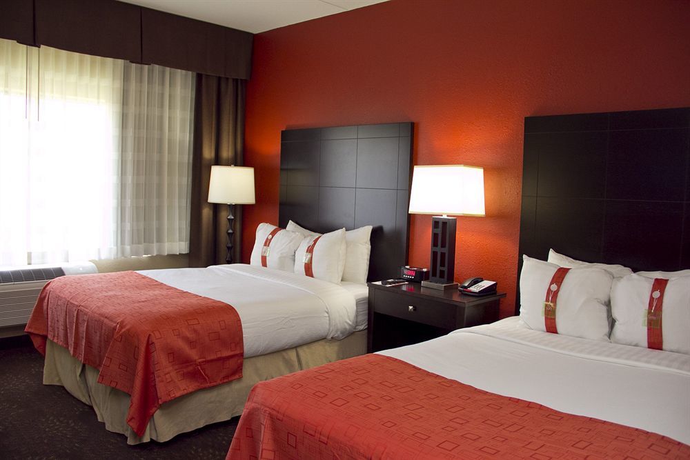 Holiday Inn Charlotte University By Ihg Exterior foto